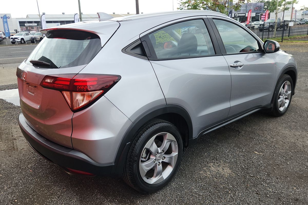 2017 Honda HR-V VTi-S