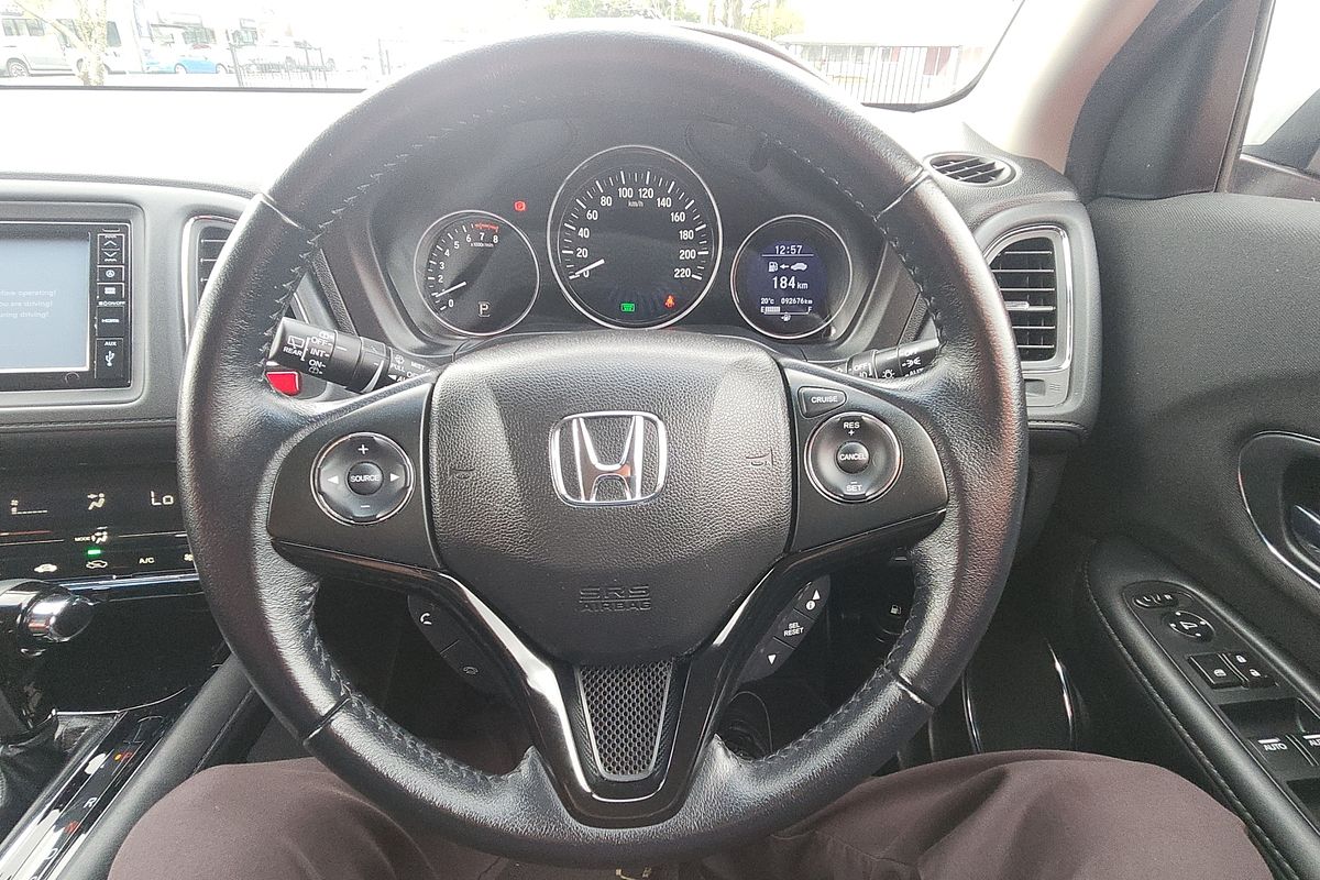 2017 Honda HR-V VTi-S