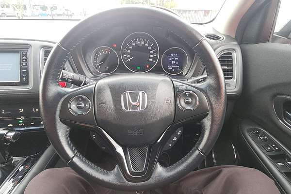2017 Honda HR-V VTi-S
