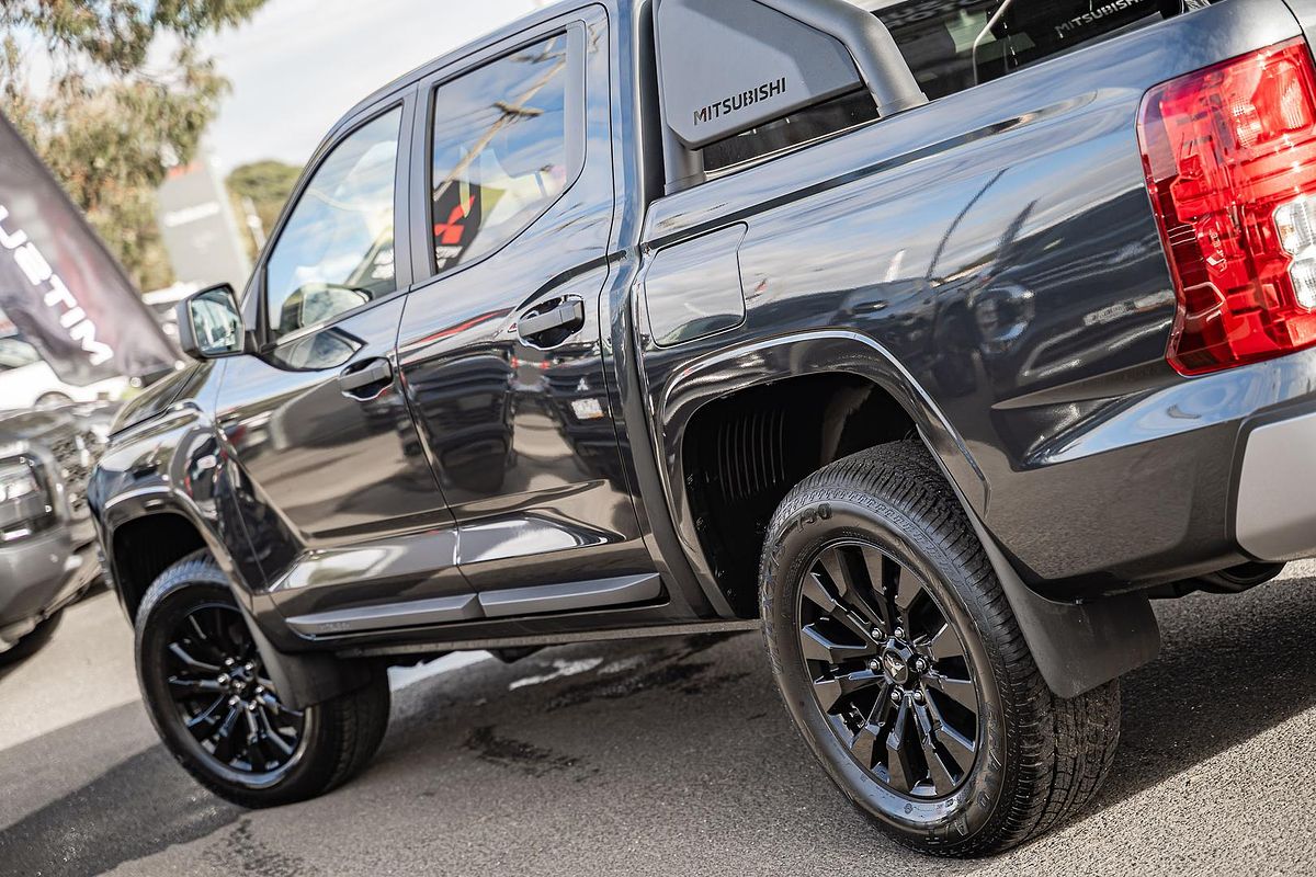 2025 Mitsubishi Triton GLX-R MV 4X4