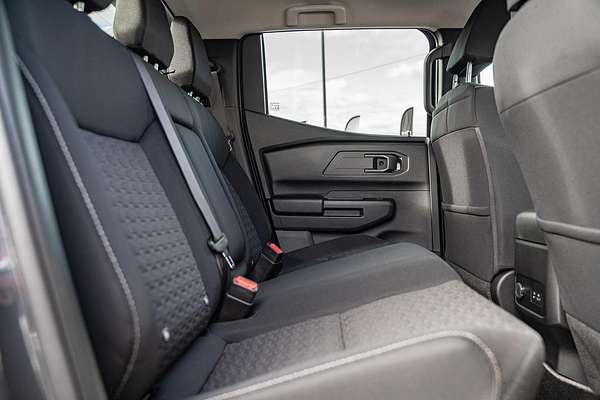 2025 Mitsubishi Triton GLX-R MV 4X4