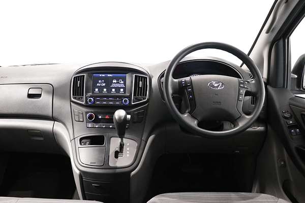 2020 Hyundai iLoad  TQ4