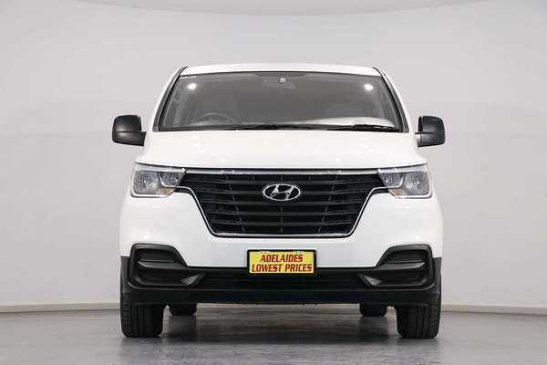 2020 Hyundai iLoad  TQ4