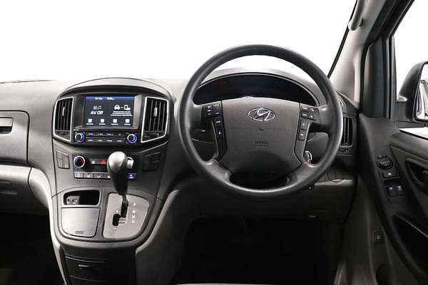 2020 Hyundai iLoad  TQ4