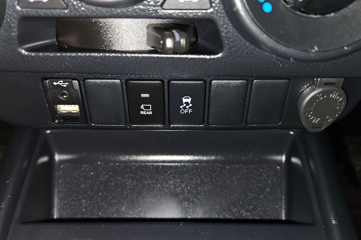 2019 Toyota Hilux Workmate TGN121R Rear Wheel Drive