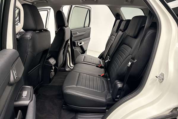 2024 Ford Everest Sport