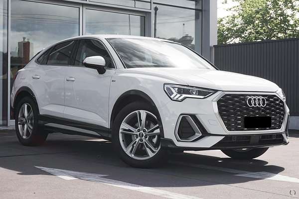 2025 Audi Q3 35 TFSI S line F3