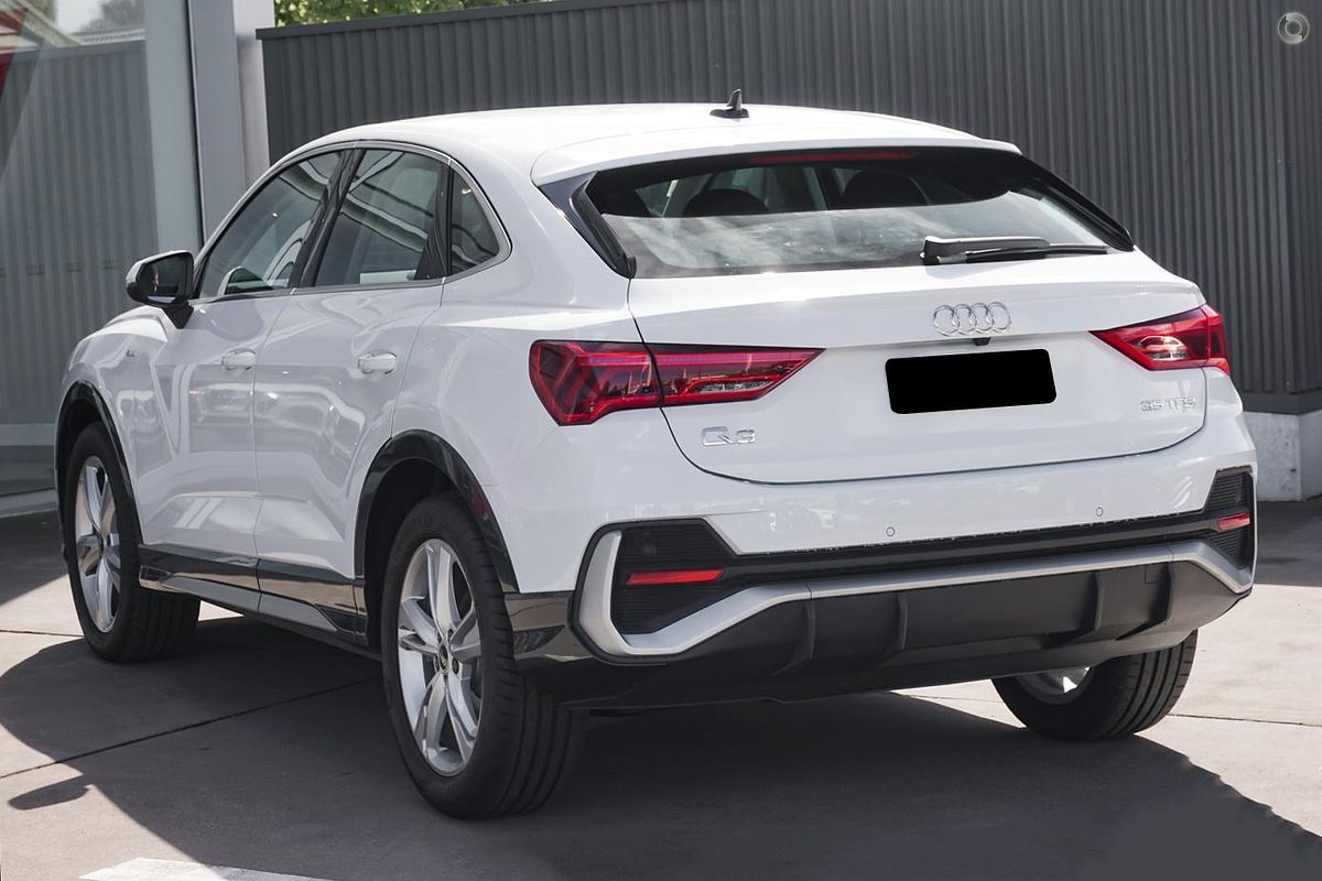 2025 Audi Q3 35 TFSI S line F3