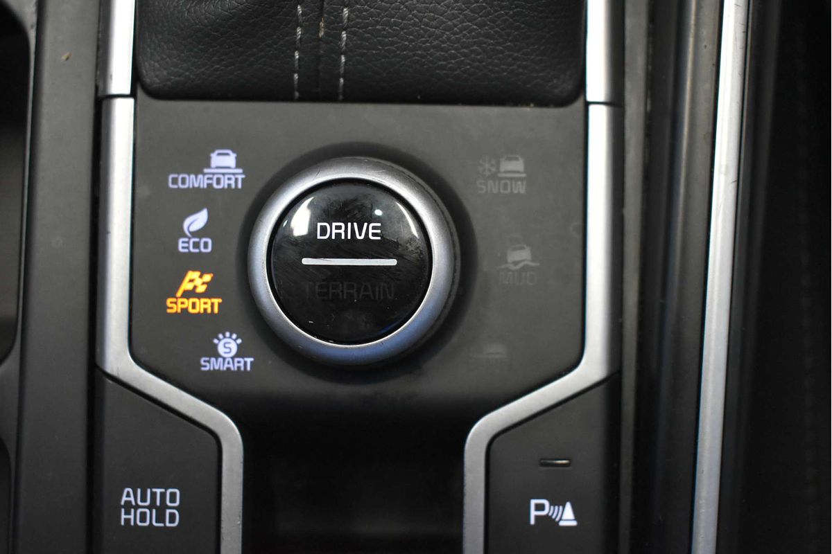 2022 Kia Sorento Sport MQ4