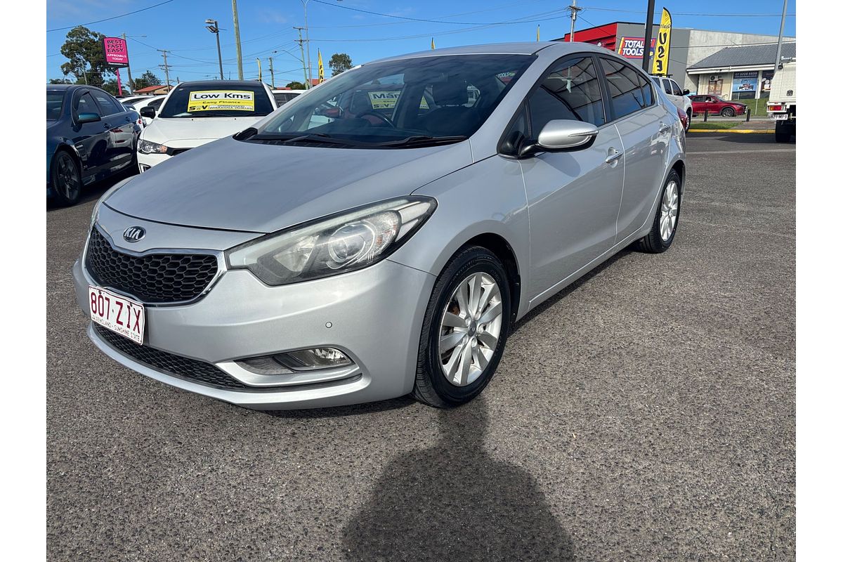 2014 Kia CERATO Si YD