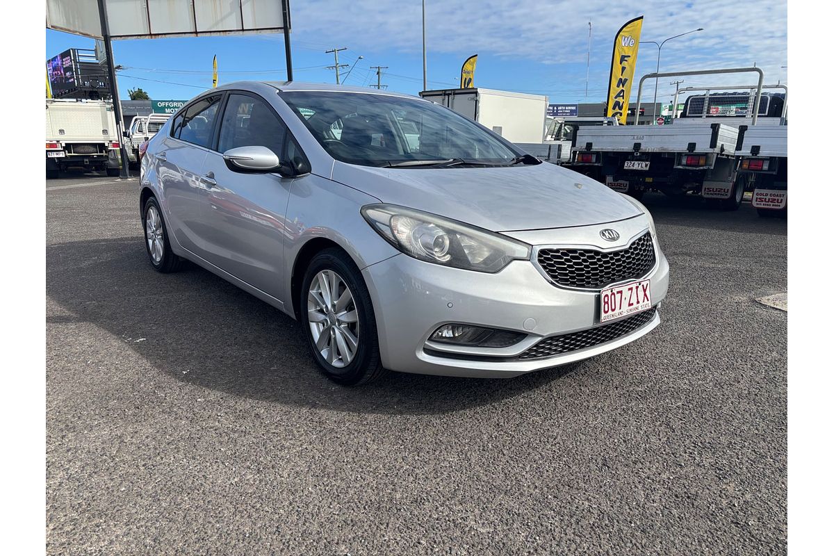 2014 Kia CERATO Si YD