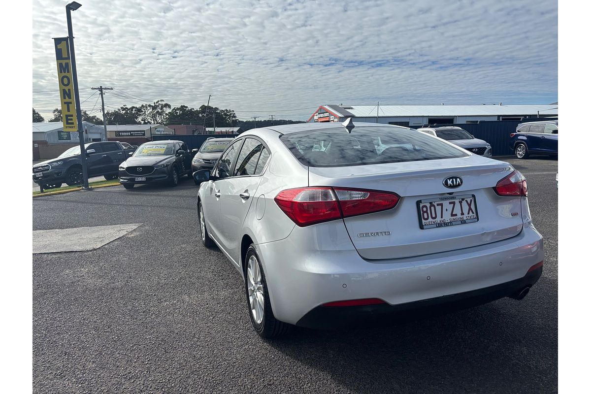2014 Kia CERATO Si YD