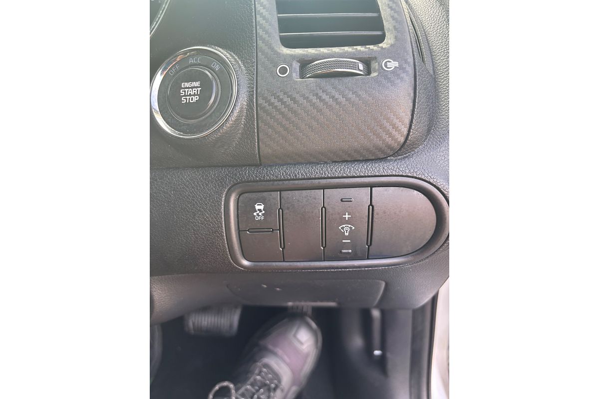 2014 Kia CERATO Si YD