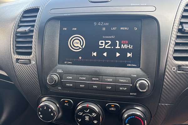 2014 Kia CERATO Si YD