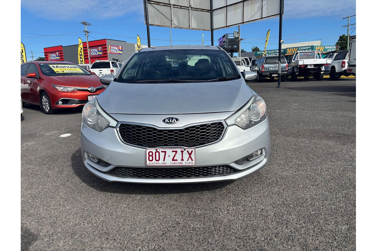 2014 Kia CERATO Si YD