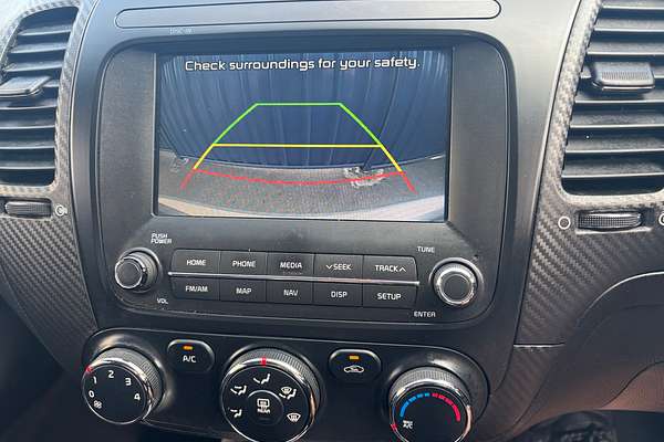 2014 Kia CERATO Si YD