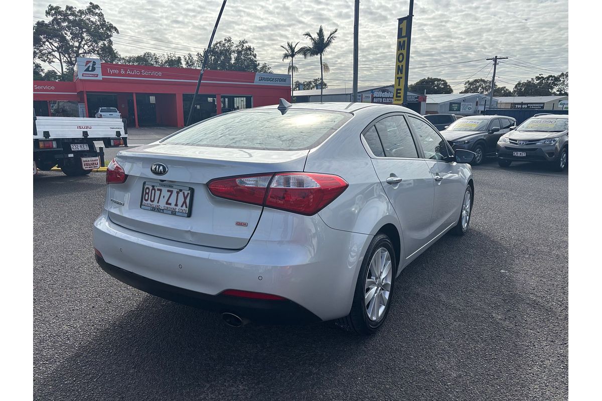 2014 Kia CERATO Si YD