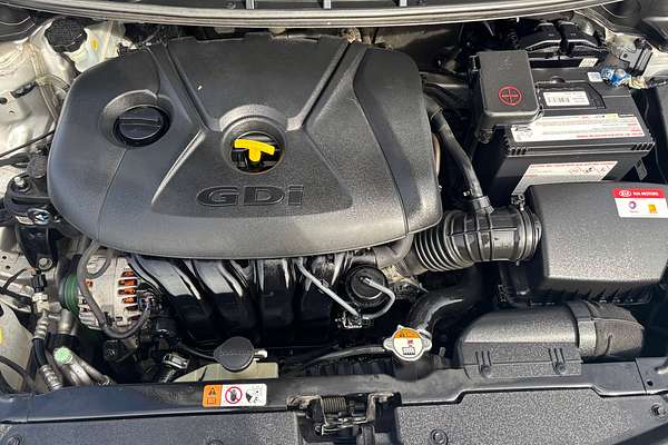 2014 Kia CERATO Si YD