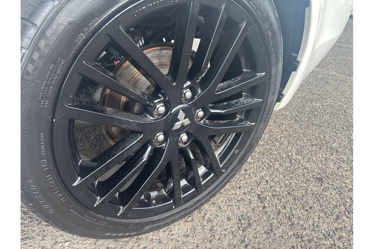 2017 Mitsubishi Lancer Black Edition CF