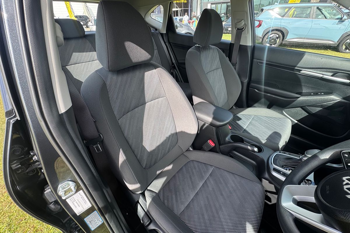 2023 Kia Seltos S SP2 PE
