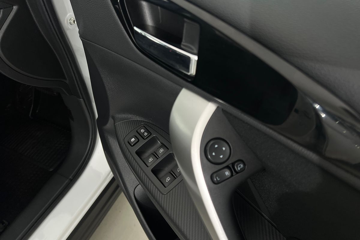 2019 Mitsubishi Eclipse Cross Black Edition YA