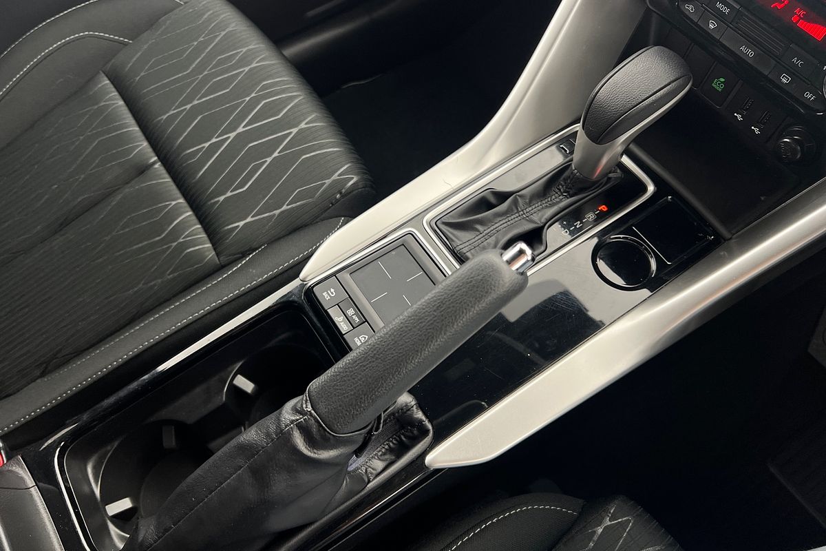 2019 Mitsubishi Eclipse Cross Black Edition YA