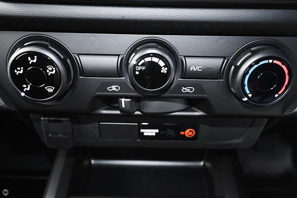 2025 Isuzu D-MAX SX High Ride Rear Wheel Drive