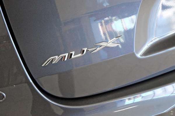 2025 Isuzu MU-X LS-T