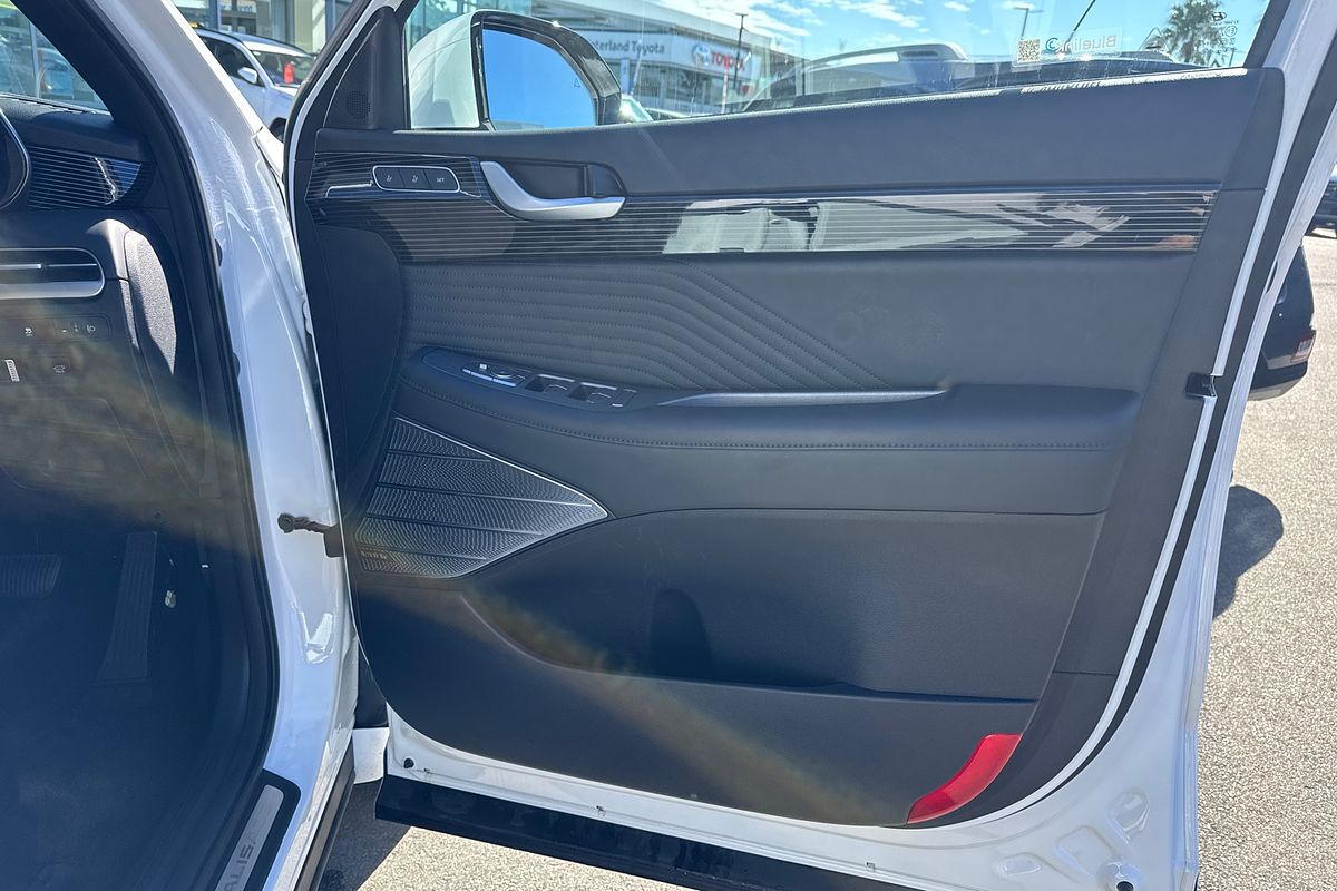 2024 Hyundai Palisade Calligraphy Black Ink LX2.V5
