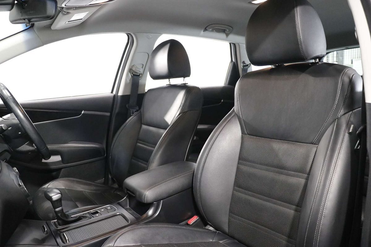 2019 Kia Sorento Sport UM