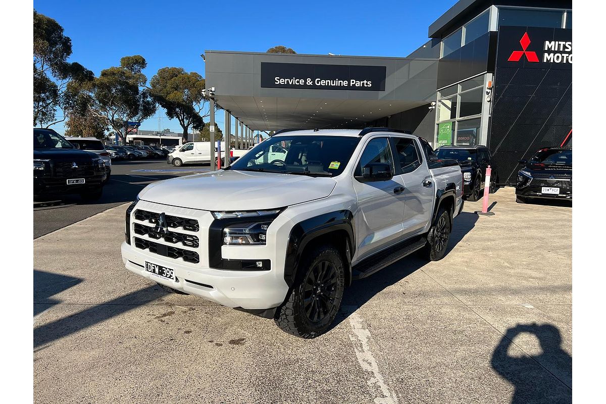 2024 Mitsubishi Triton GSR MV 4X4