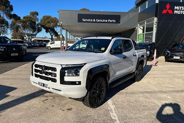 2024 Mitsubishi Triton GSR MV 4X4