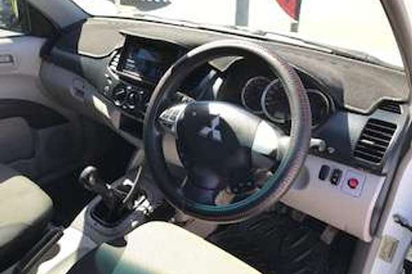 2014 Mitsubishi Triton GL MN Rear Wheel Drive