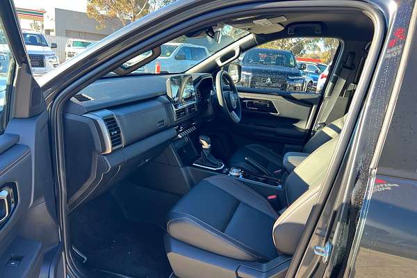 2024 Mitsubishi Triton GSR MV 4X4