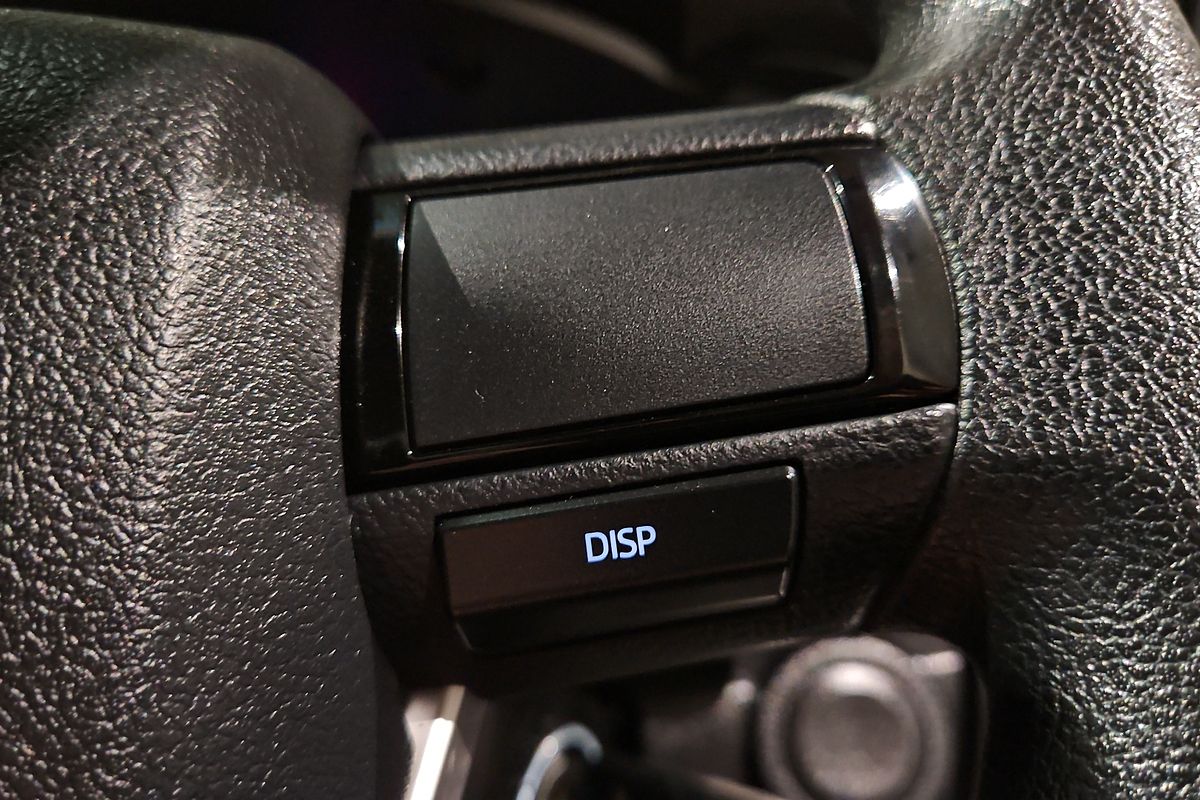 2018 Toyota Hilux SR GUN126R 4X4