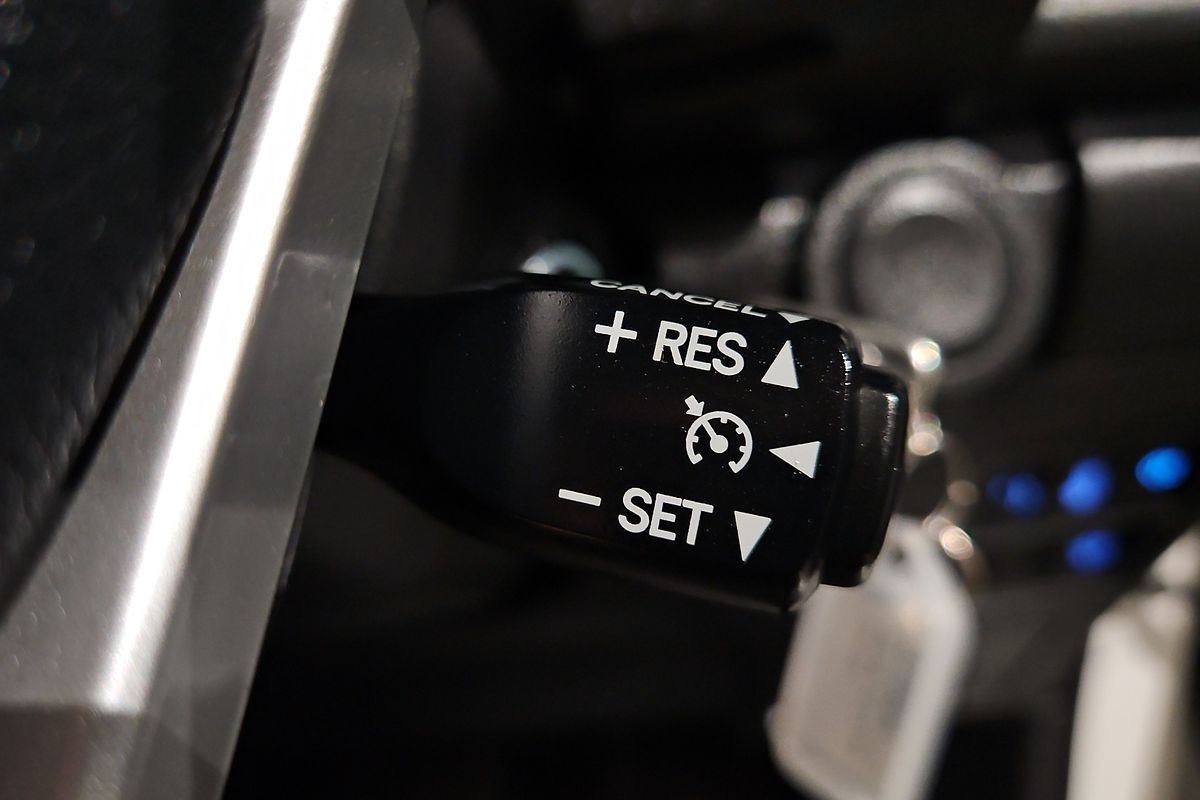 2018 Toyota Hilux SR GUN126R 4X4