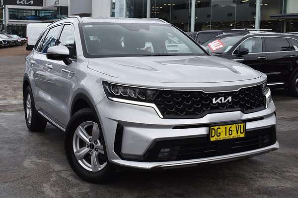 2023 Kia Sorento S MQ4