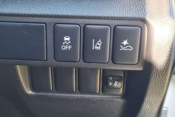 2021 Mitsubishi Eclipse Cross LS YB
