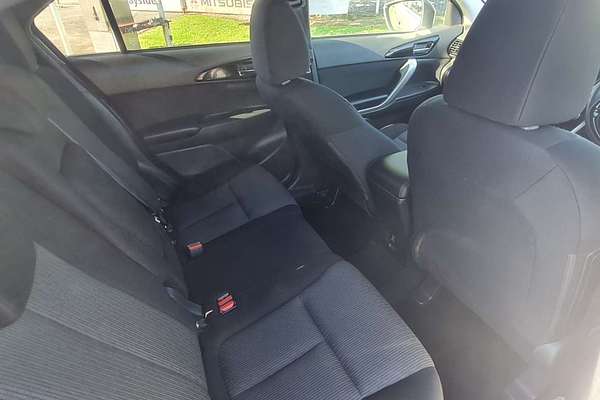 2021 Mitsubishi Eclipse Cross LS YB