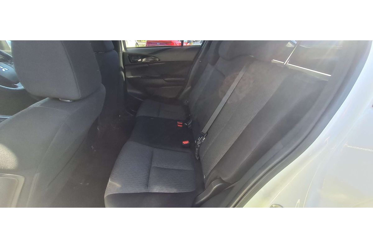 2021 Mitsubishi Eclipse Cross LS YB