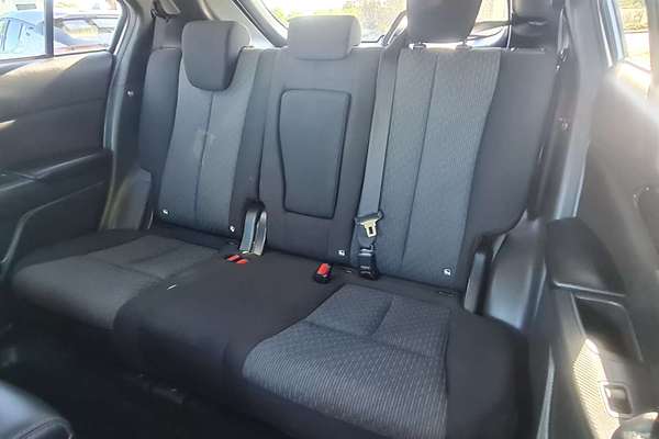 2021 Mitsubishi Eclipse Cross LS YB