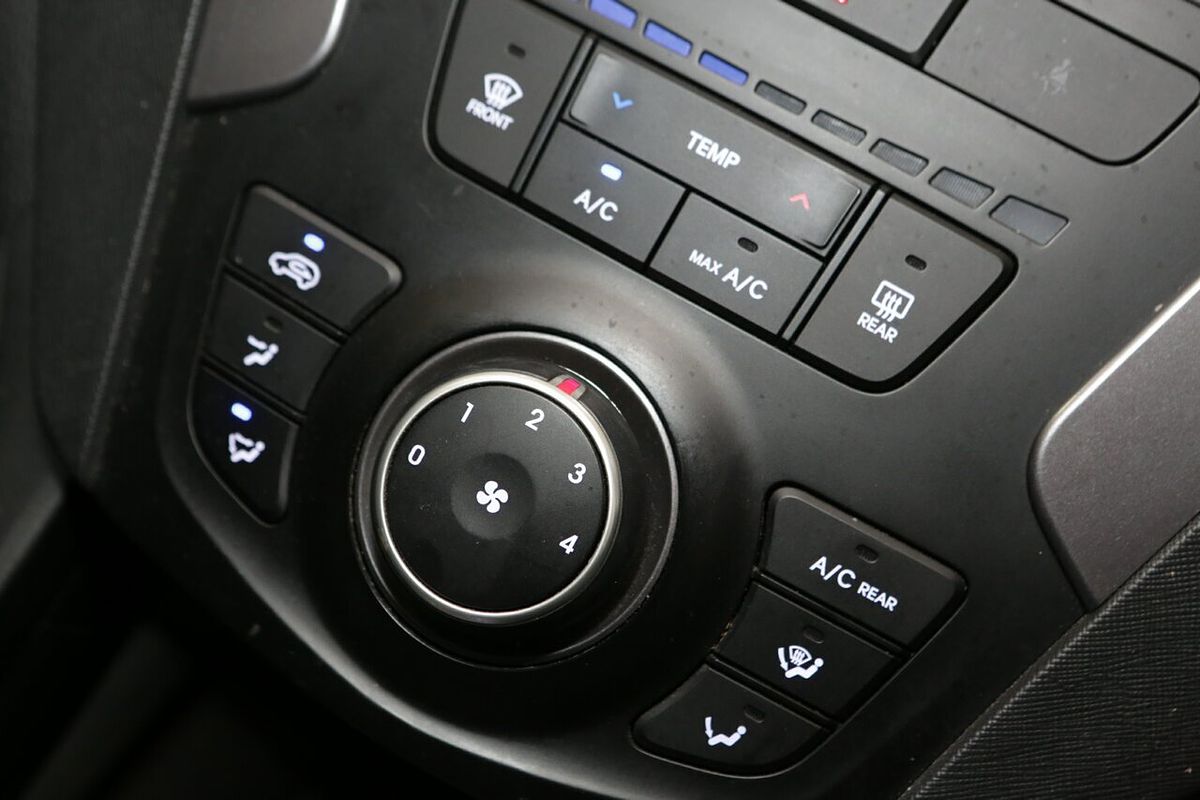2014 Hyundai Santa Fe Active DM