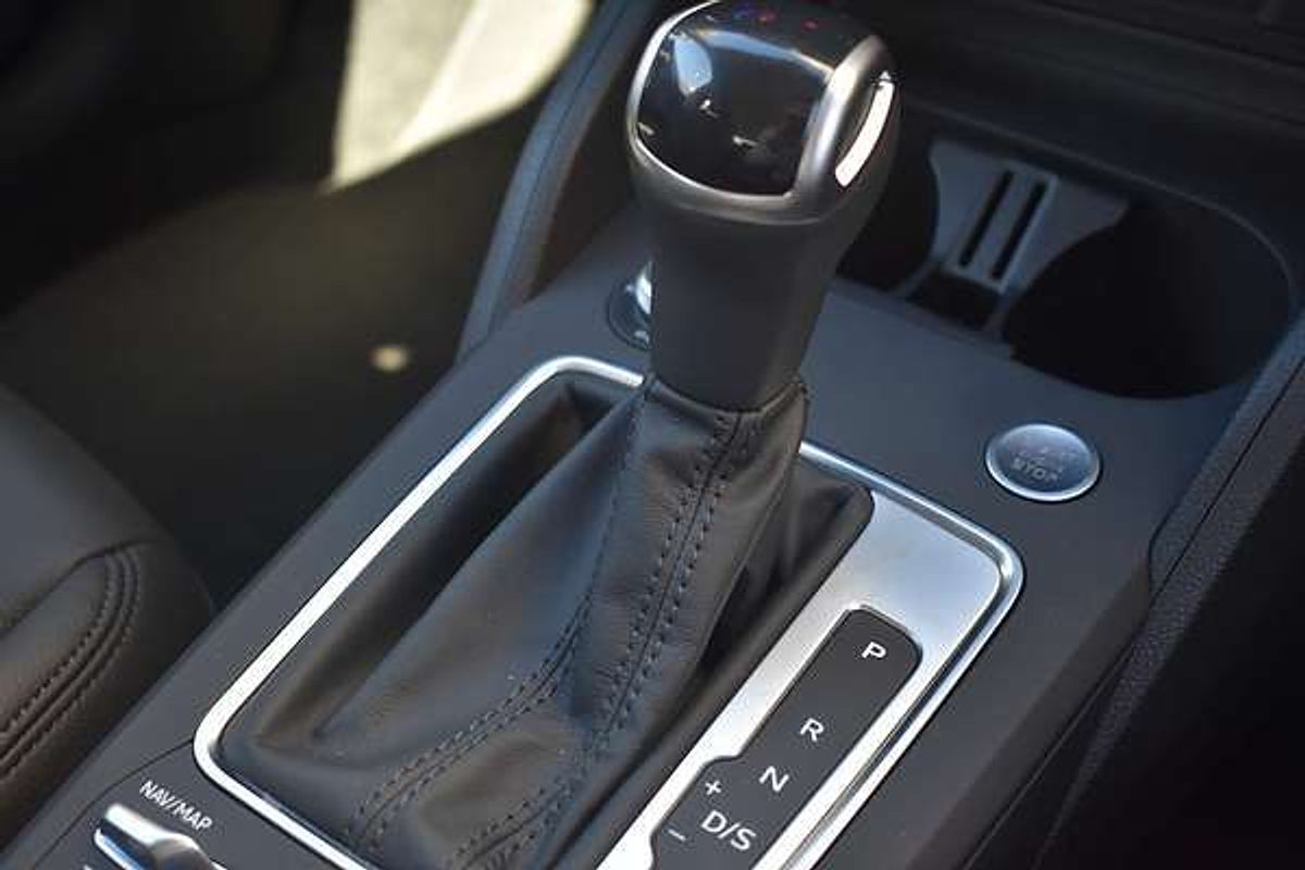 2024 Audi Q2 40 TFSI S line GA