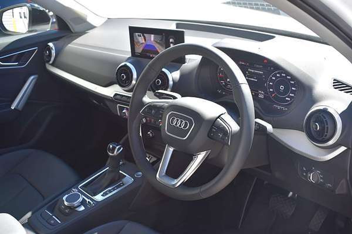 2024 Audi Q2 40 TFSI S line GA