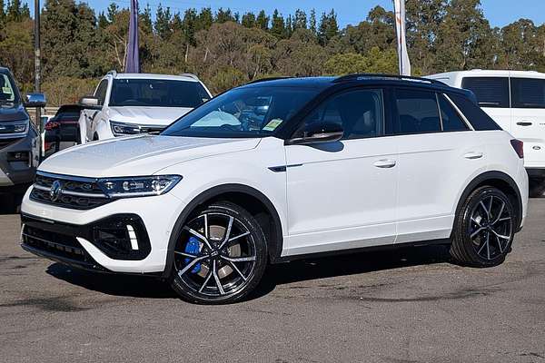 2025 Volkswagen T-Roc R D11