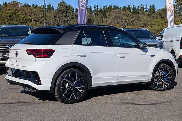 2025 Volkswagen T-Roc R D11