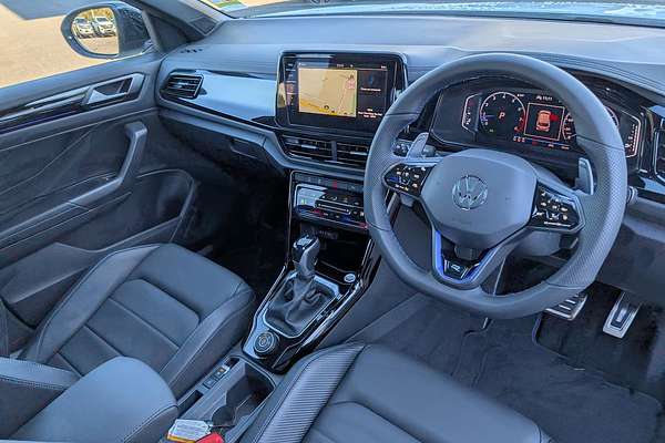 2025 Volkswagen T-Roc R D11