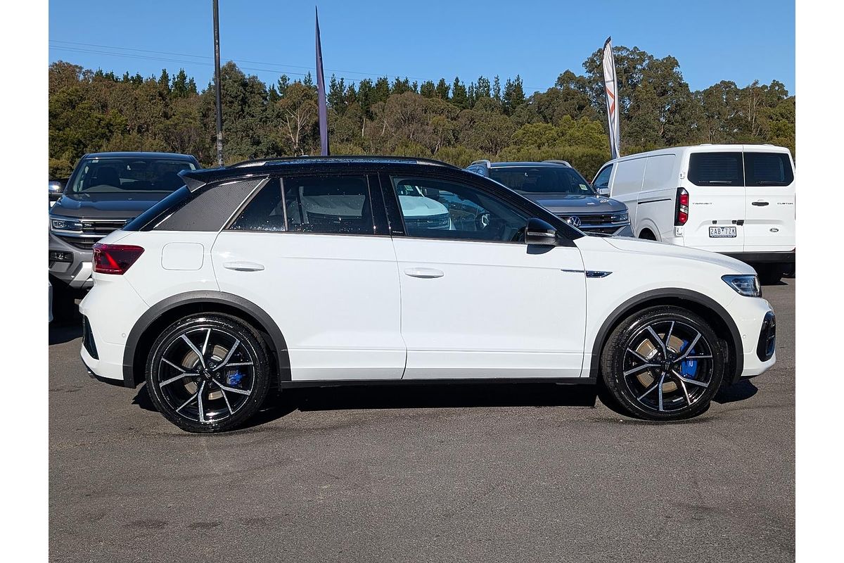 2025 Volkswagen T-Roc R D11