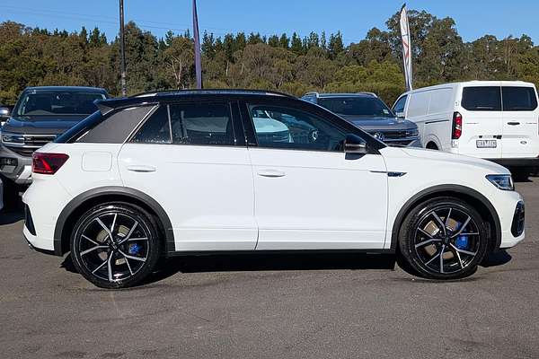 2025 Volkswagen T-Roc R D11
