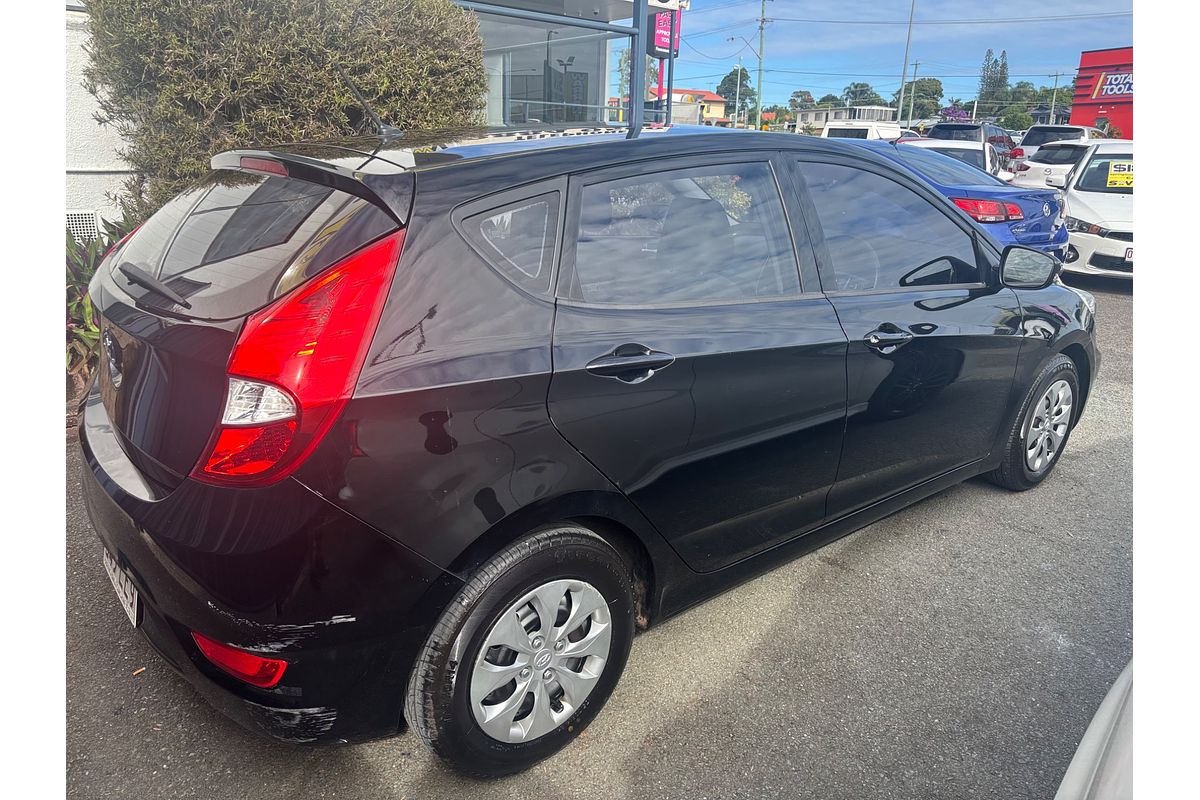 2015 Hyundai Accent Active RB3